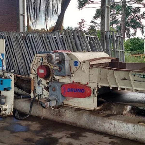 Triturador de resíduos Bruno modelo TRHB 400 x 1500